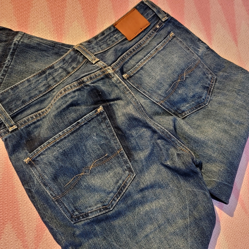 Jeans - Picture 2 of 5